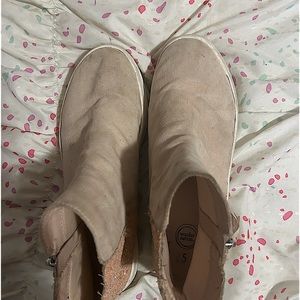 Baby pink glitter wonder nation high tops size 5